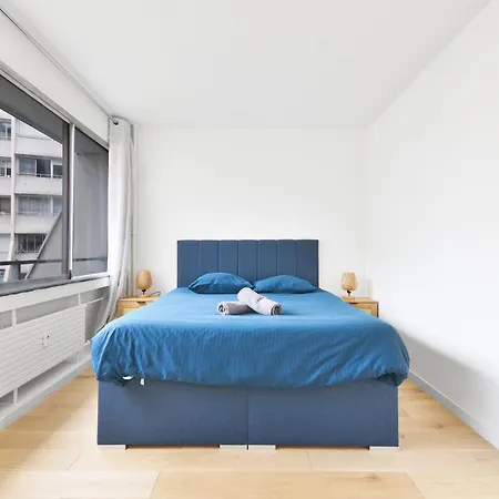 Quartier Canal Saint Martin Free Netflix 파리