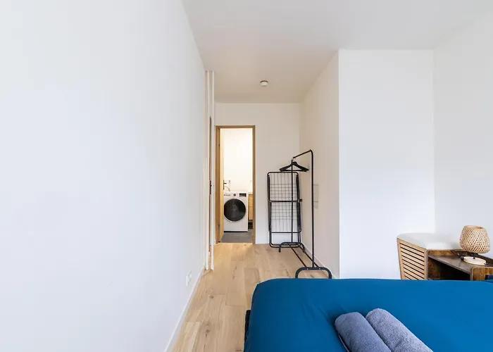 Quartier Canal Saint Martin Free Netflix * Paris